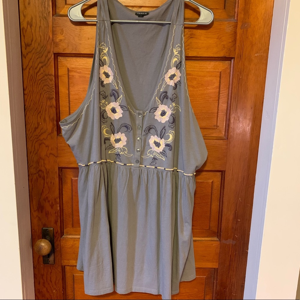 Grey Torrid Size 5 Tank top